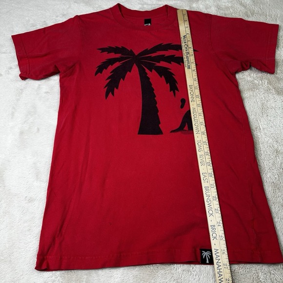 BLVD Supply T-Shirt Men's Sz S 100% Cotton‎ Short Sleeves Palm Tree Graphic Red - Picture 6 of 9